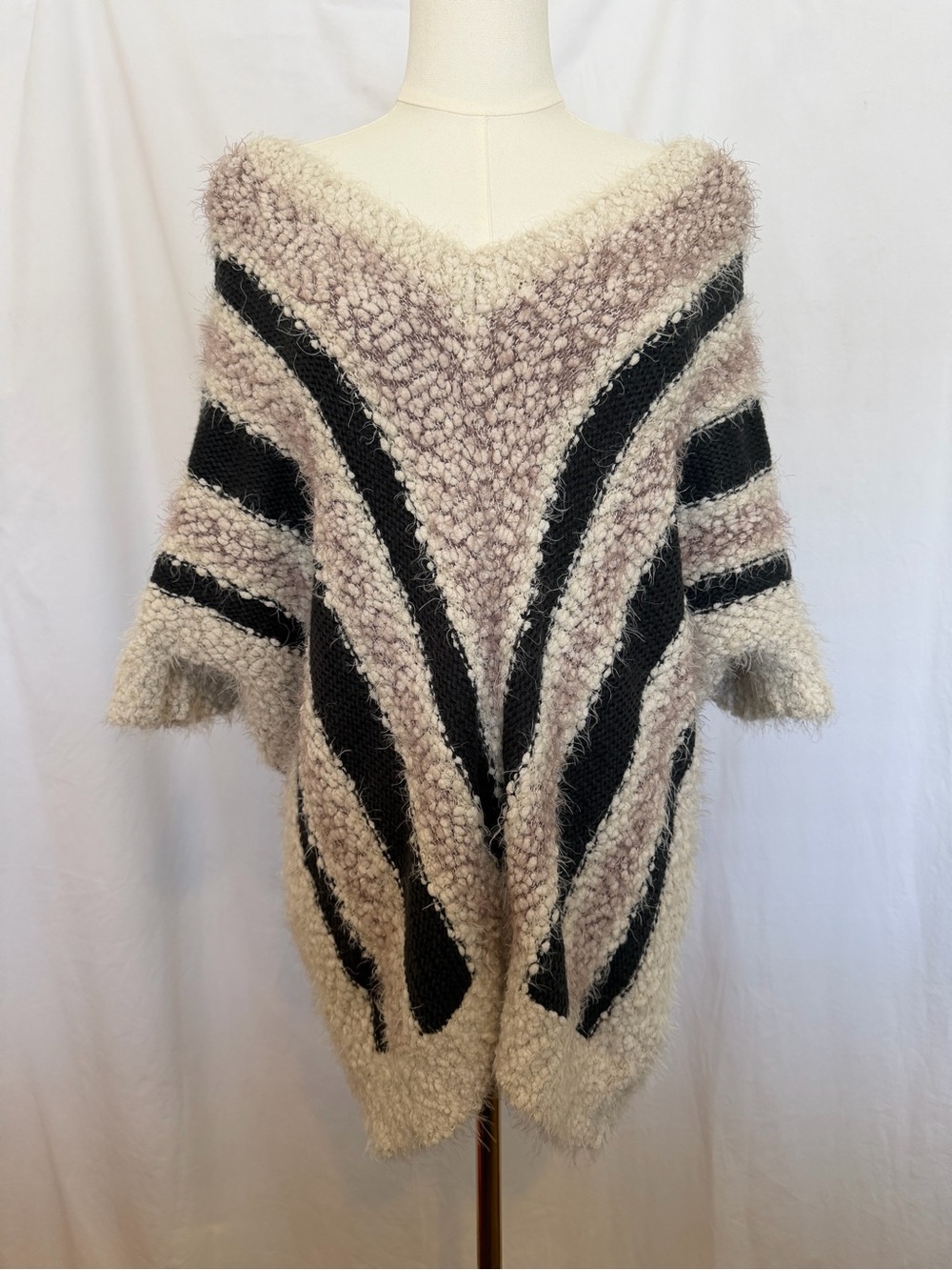 Mystree Off-the-Shoulder Bouclé Sweater in Cream, Taupe & Black